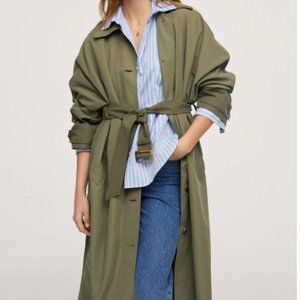Mango trench